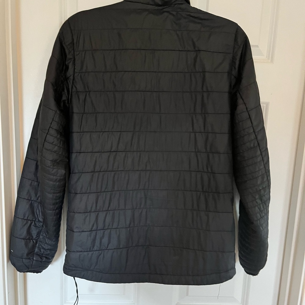 Columbia Mens Winter Jacket XS GUC. Pet-Friendly, Non-Smoking home